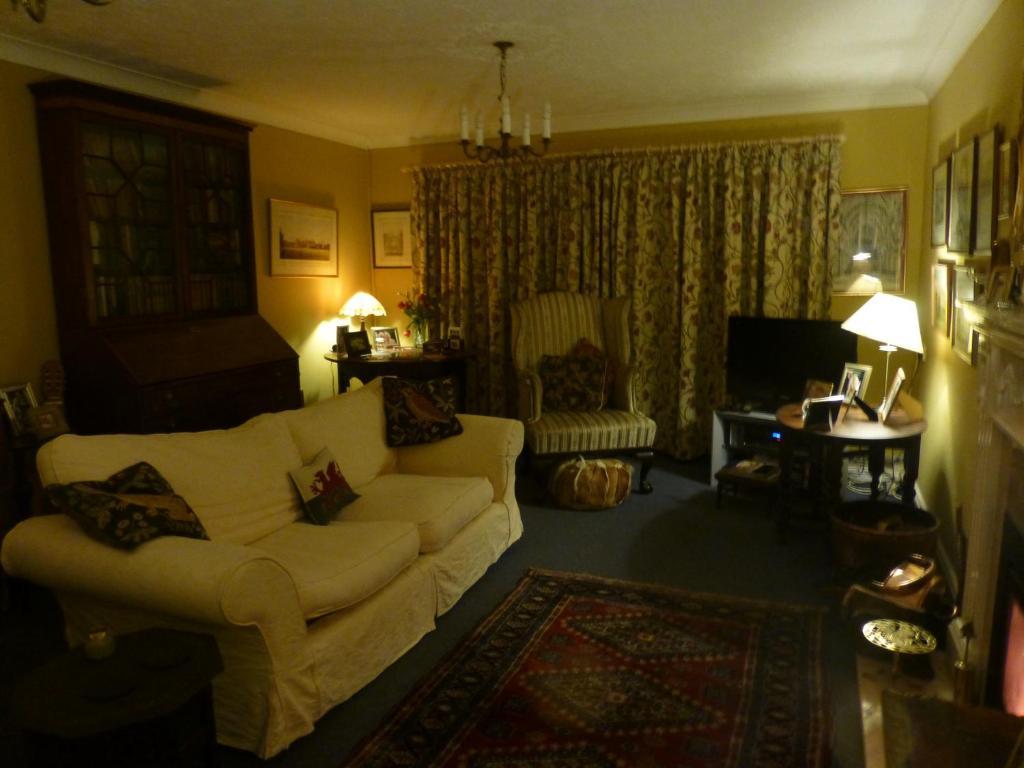 슬란티드웰즈 Ty Carreg B&B 외부 사진